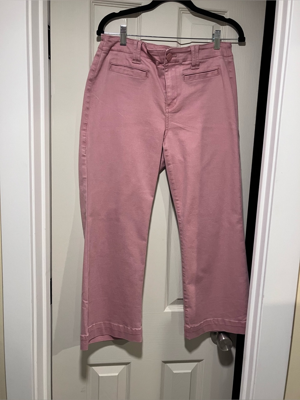 Cabi Paloma Crop Pink Women's Straight-Leg Jeans